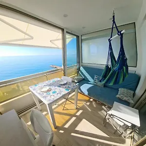 Vue Panoramique Devant La Au Calme! Villeneuve-Loubet